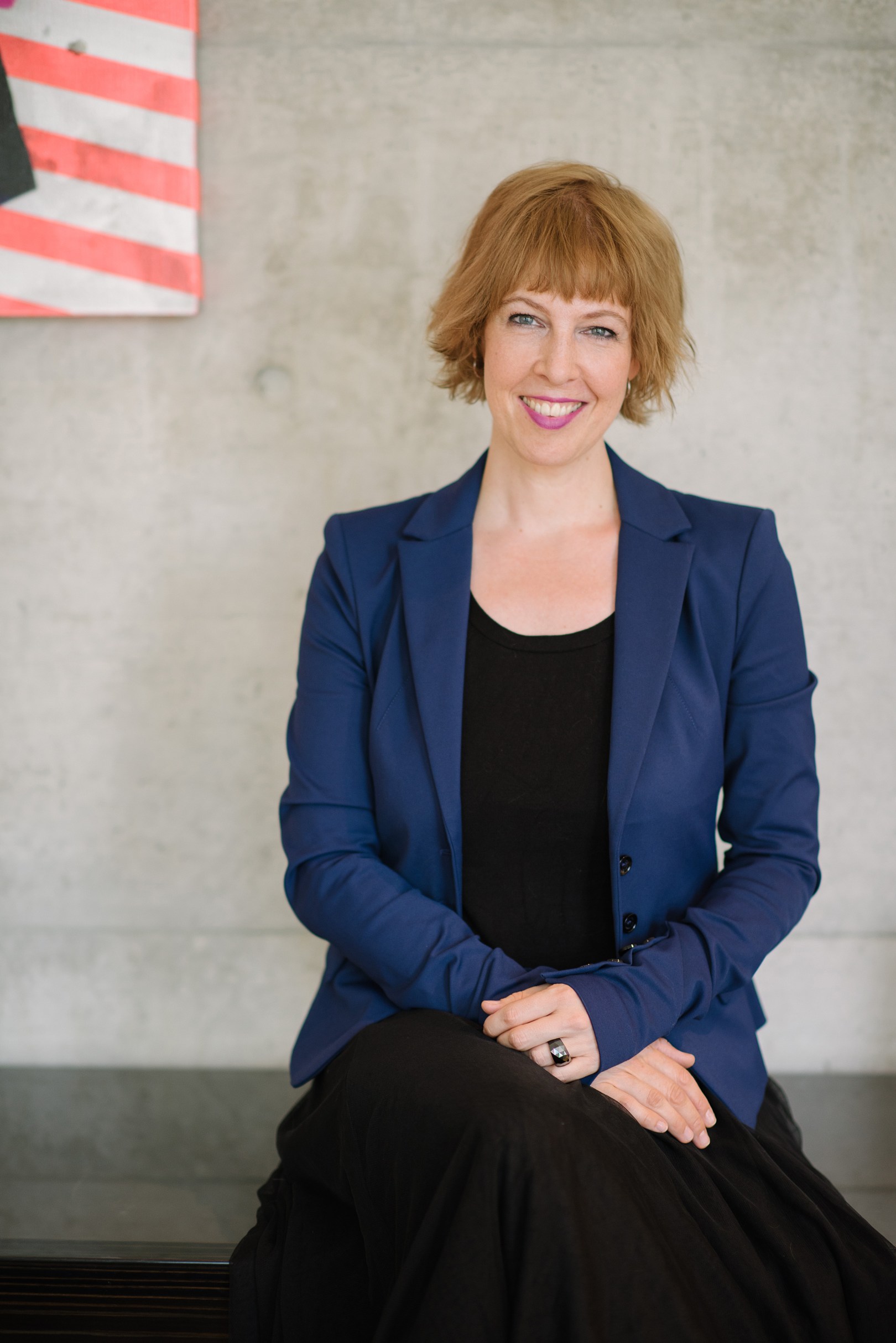 Meine Firma Talent & Soul hat ihren Sitz in Nürnberg.ICh bin Caroline Fischer, die Inhaberin und Betreiberin des Blogs fashionfuntalk. Ich bin als Personality Guide & Stylistin selbstständig tätig.