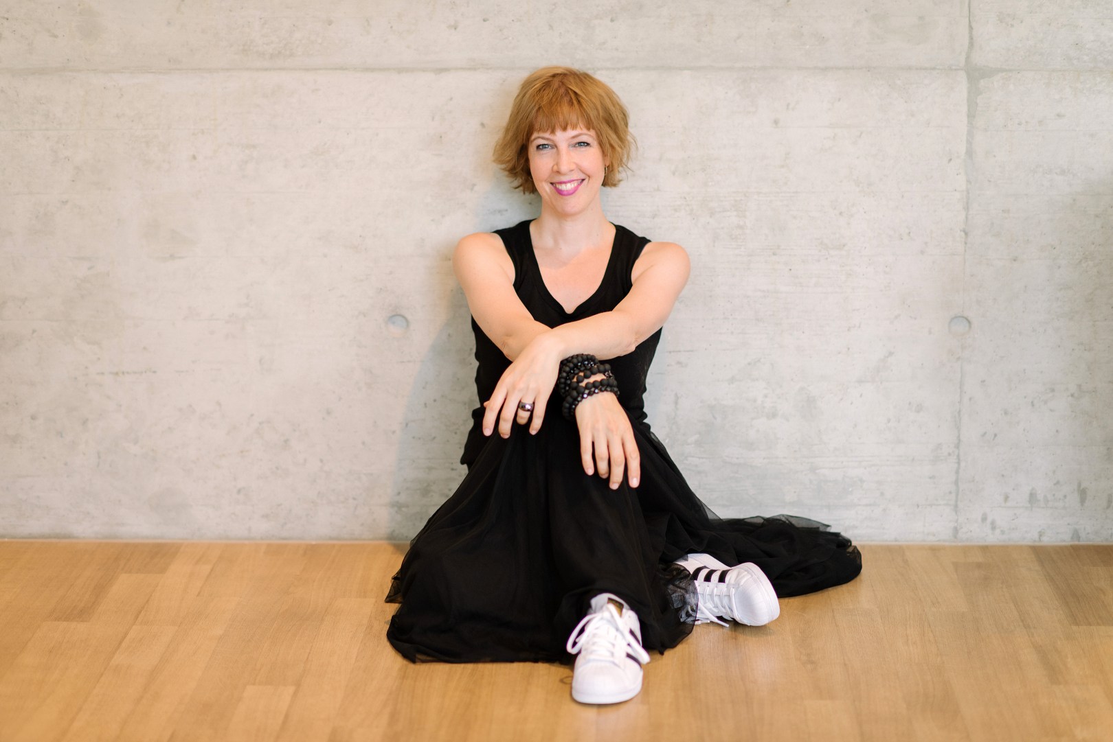 Bei der Firma Talent & Soul geht es Inhaberin Caroline Fischer um PErsönlichkeit und Stil.Der Sitz der Firma befindet sich in Nürnberg. Des Weiteren betreibt Caroline Fischer den Blog und den YOUTUBE Kanal:Fashionfuntalk.